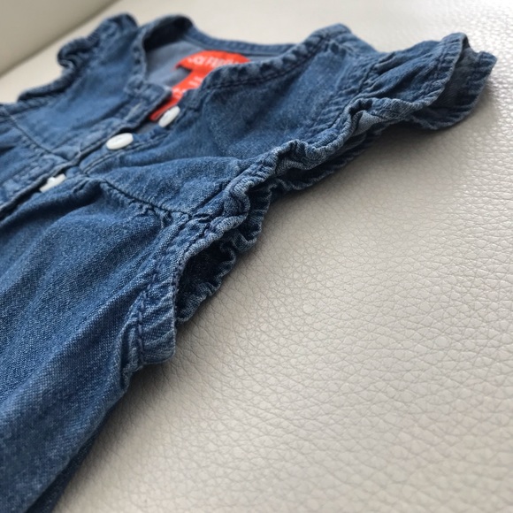 ❌Sold❌🦋Joe Fresh Baby Girl Denim Bubble Romper🦋🌼 - Picture 5 of 6